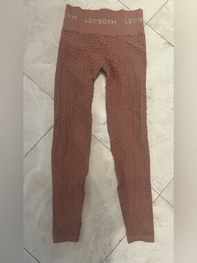 High-Waist Textured Leggings in Dusty Rose